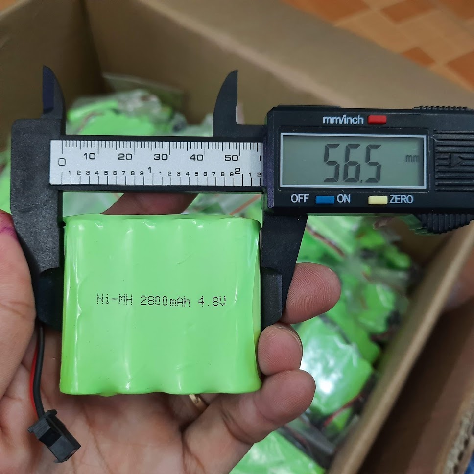 Bộ pin và cáp 4.8v 2800mah cổng nối SM dùng cho xe mô hình điều khiển từ xa