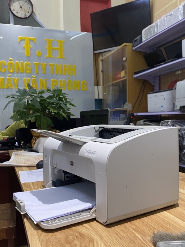 Máy in laser HP1005