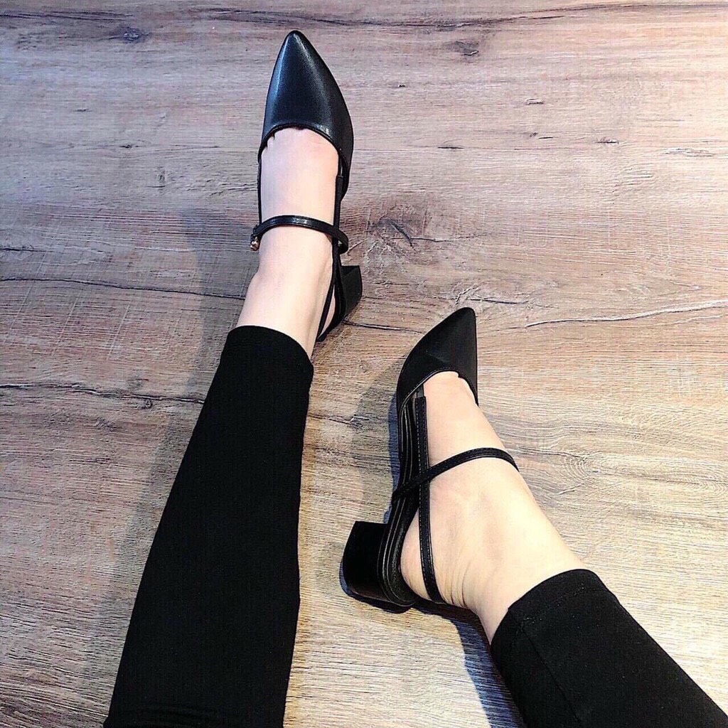 ( rẻ lắm luôn) Giày sandal bít mũi hở gót