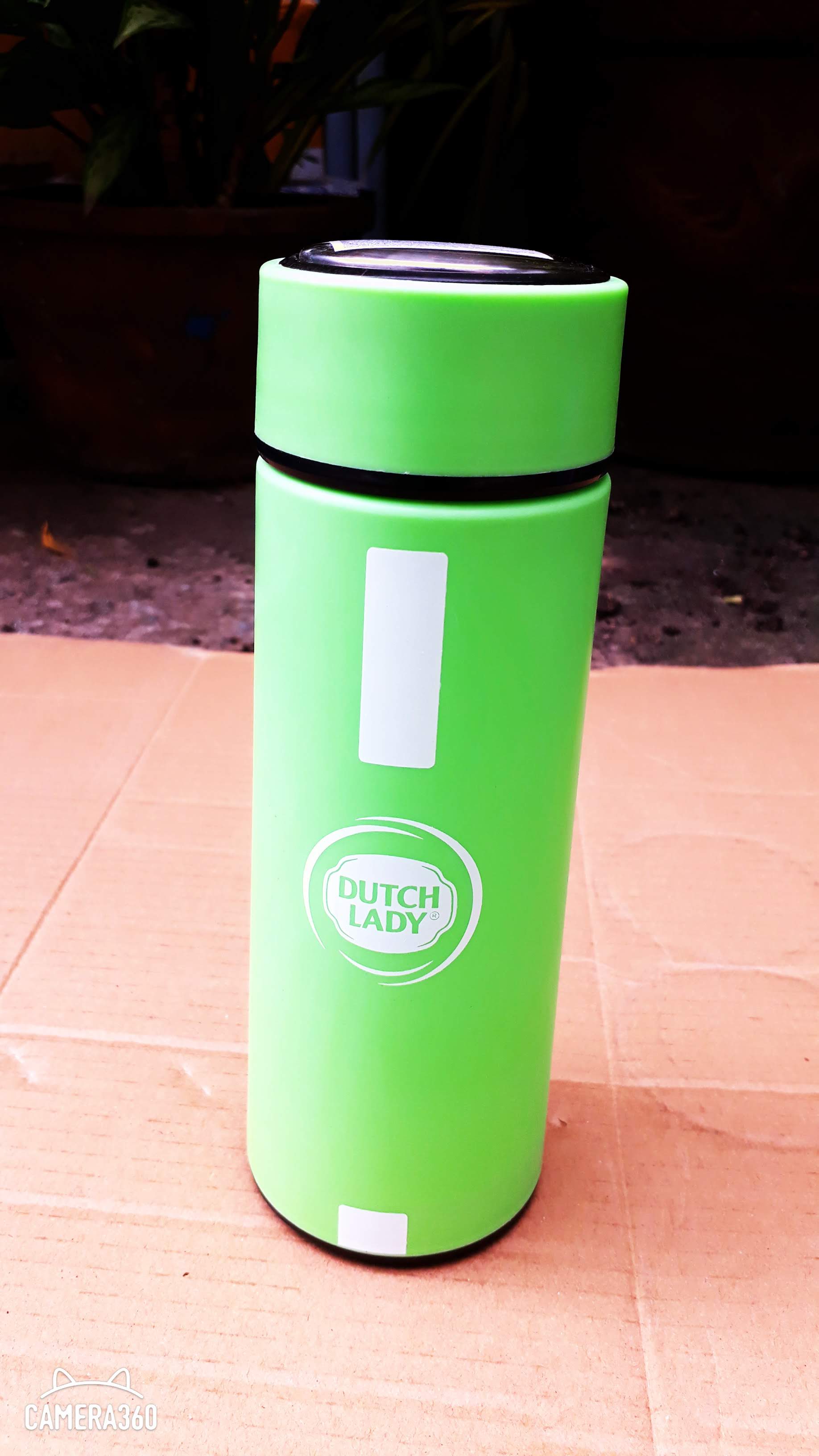 [HCM][Ảnh thật] Bình thủy tinh bọc nhựa 375ml ( màu ngẫu nhiên)