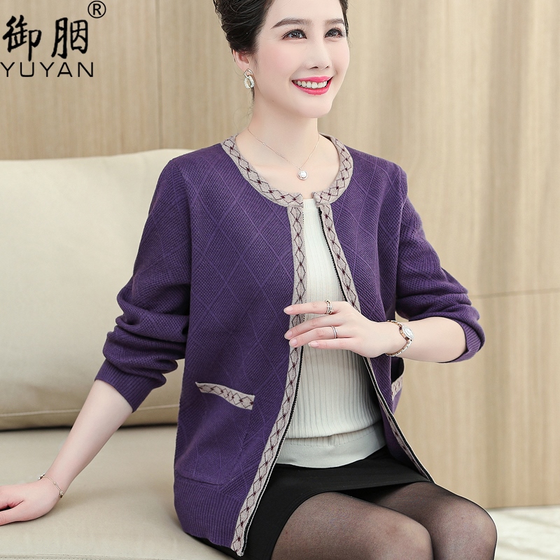 Cardigan jacket for mother fifty years old sweater knitted clothes for middle-aged women costume spring and Autumn short jacket slim figure suông Western style for women