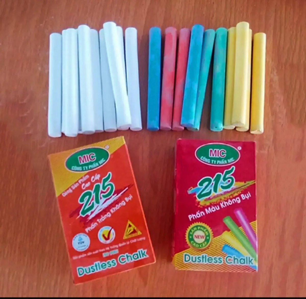 Combo 10 Hộp Phấn Viết Bảng Không Bụi MIC 221 (Phấn Trắng/Phấn Màu)