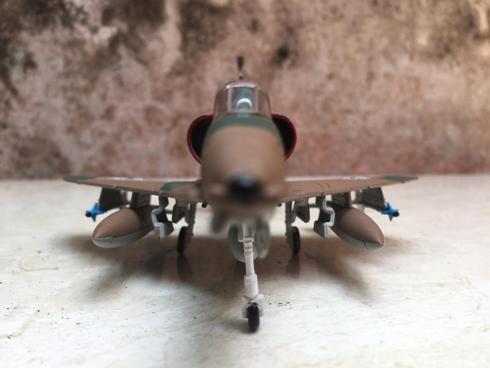 [HCM]Mô hình Máy bay SkyHawK - A 4M  1:72