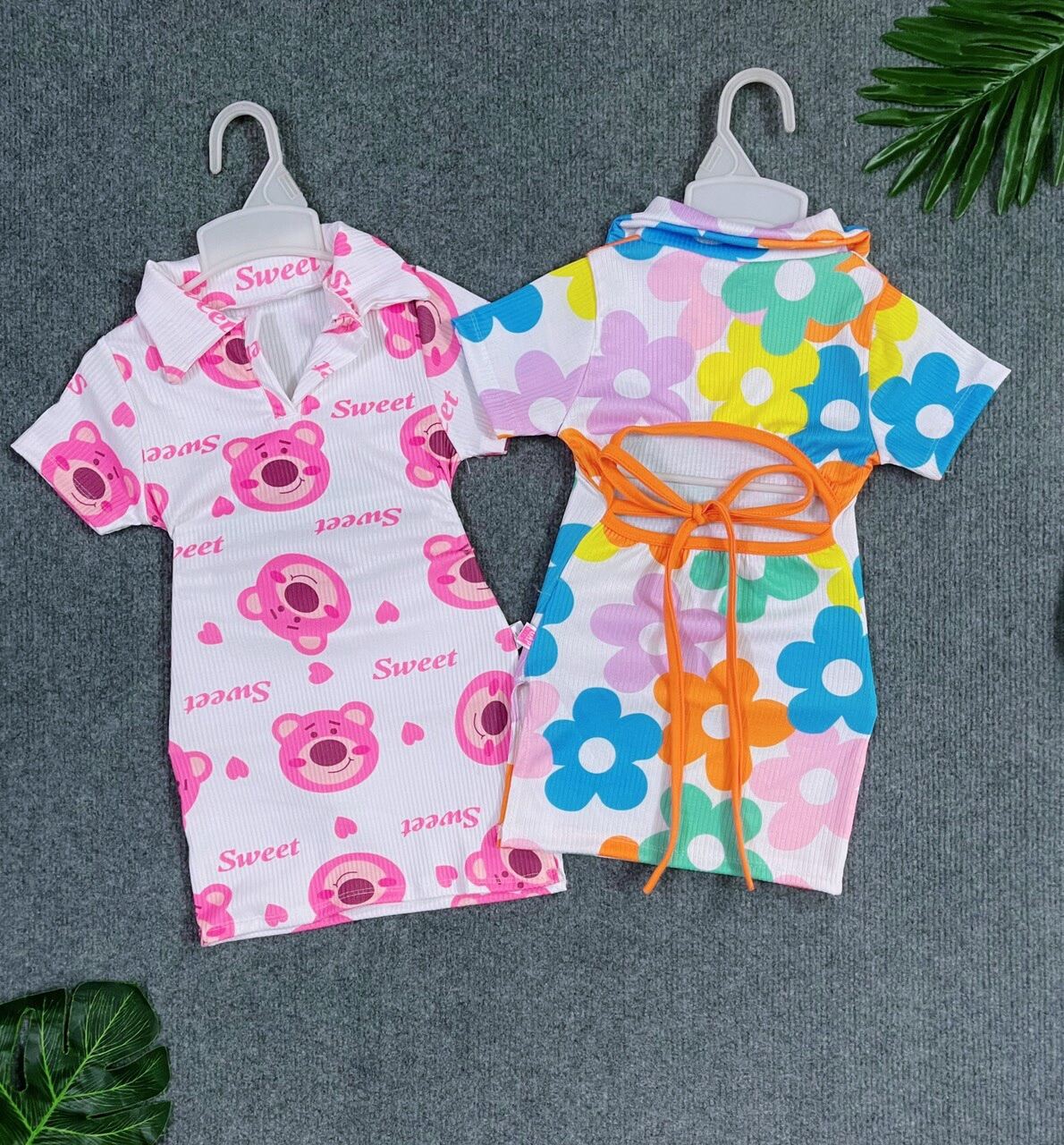 Đầm Body Hở Lưng 2 Màu Cho Bé Gái
