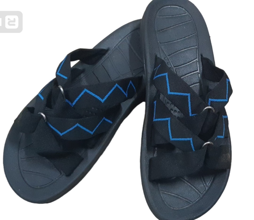DÉP BITIS NGANG NAM - size 40 XẢ KHO