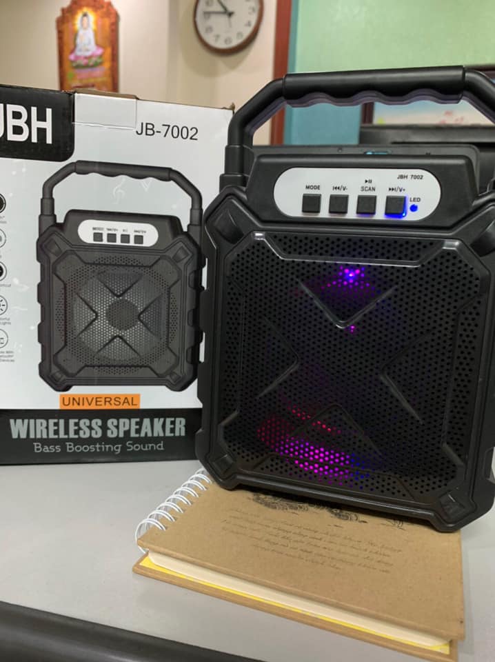 Loa Bluetooth di động, nhiều màu