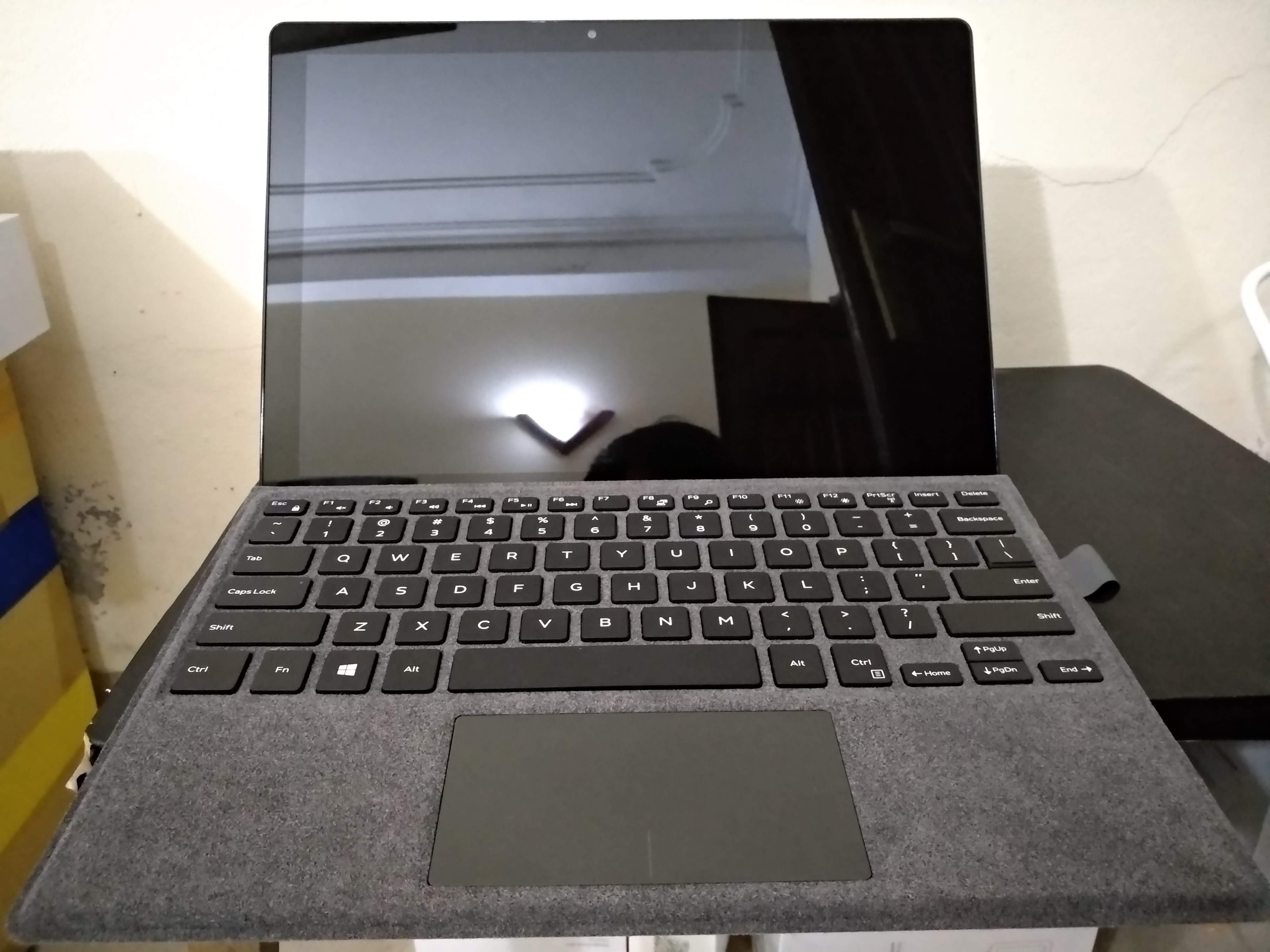 Máy tính bảng Dell Inspiron 12 (5280)