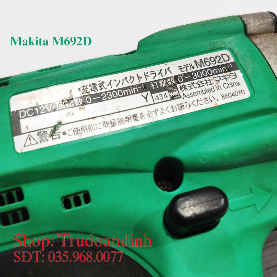 Máy bắn vít Makita 12v - M692D