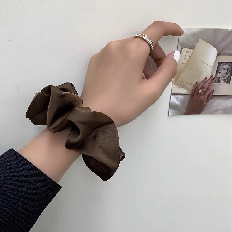 Cột Tóc Vải Dễ Thương - Dây Buộc Tóc Scrunchie Phong Cách Hàn Quốc Đáng Yêu