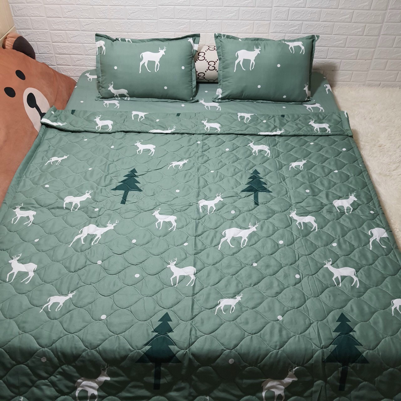 Bộ Chăn Ga Gối Cotton Poly - Hình Hươu Mới ( 3 Món , 4 Món , 5 Món ) Tiệm Nhà Cá