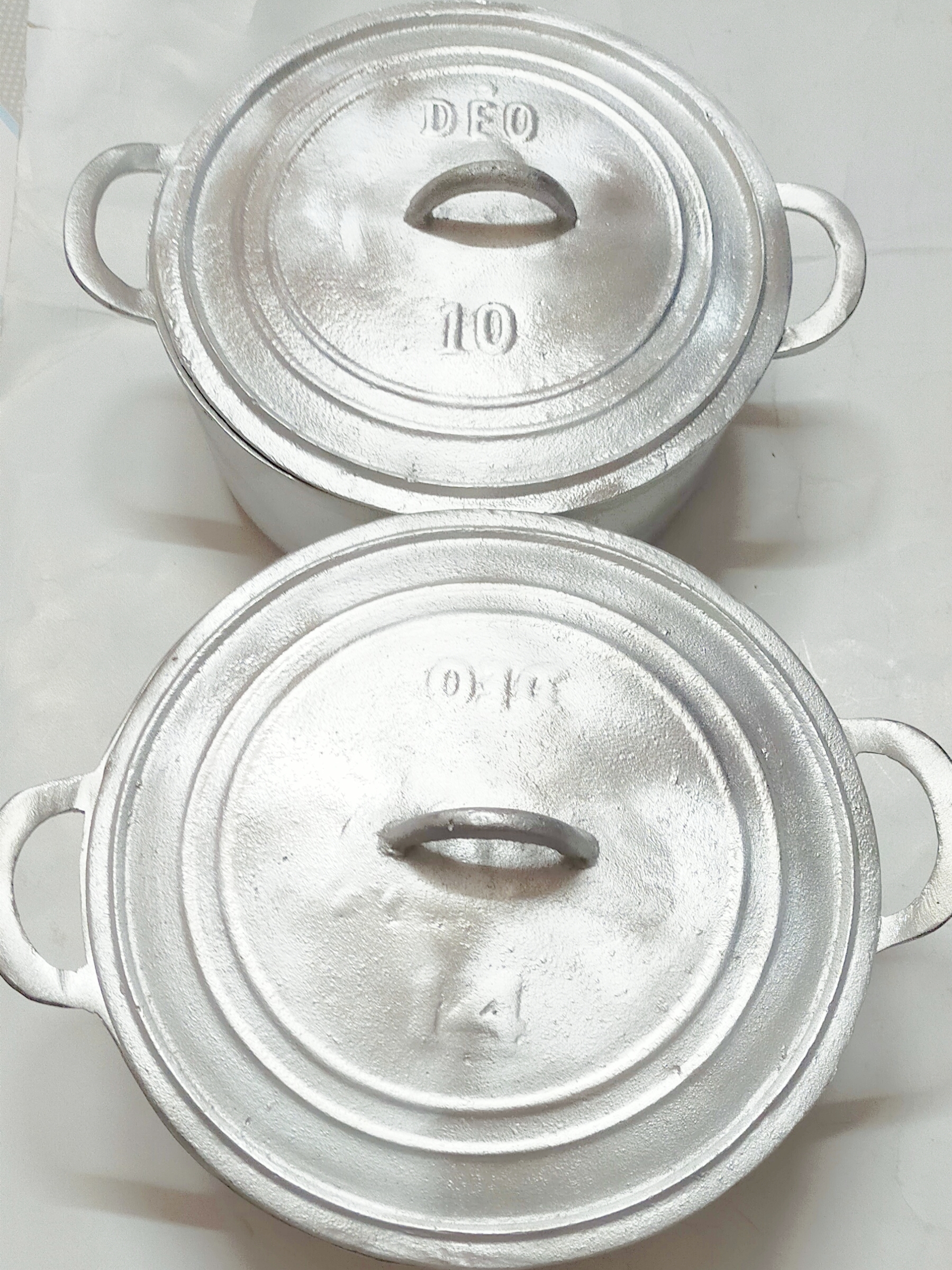 cặp nồi 2cai số 10,14.dk21,23cm đã xoa bóng