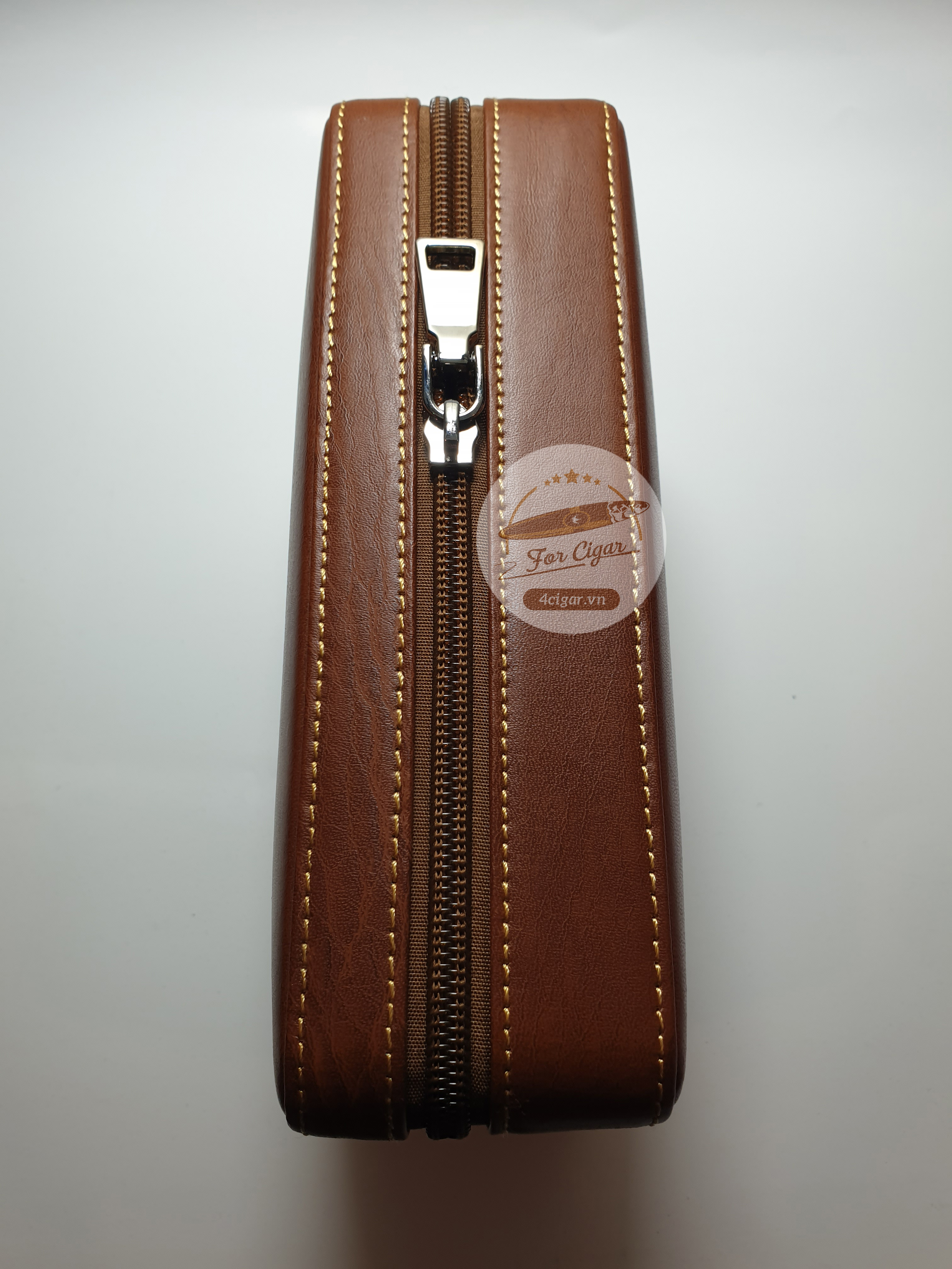 Hộp đựng cigar 4 điếu XJ-T104 (Bao gồm khò cắt)