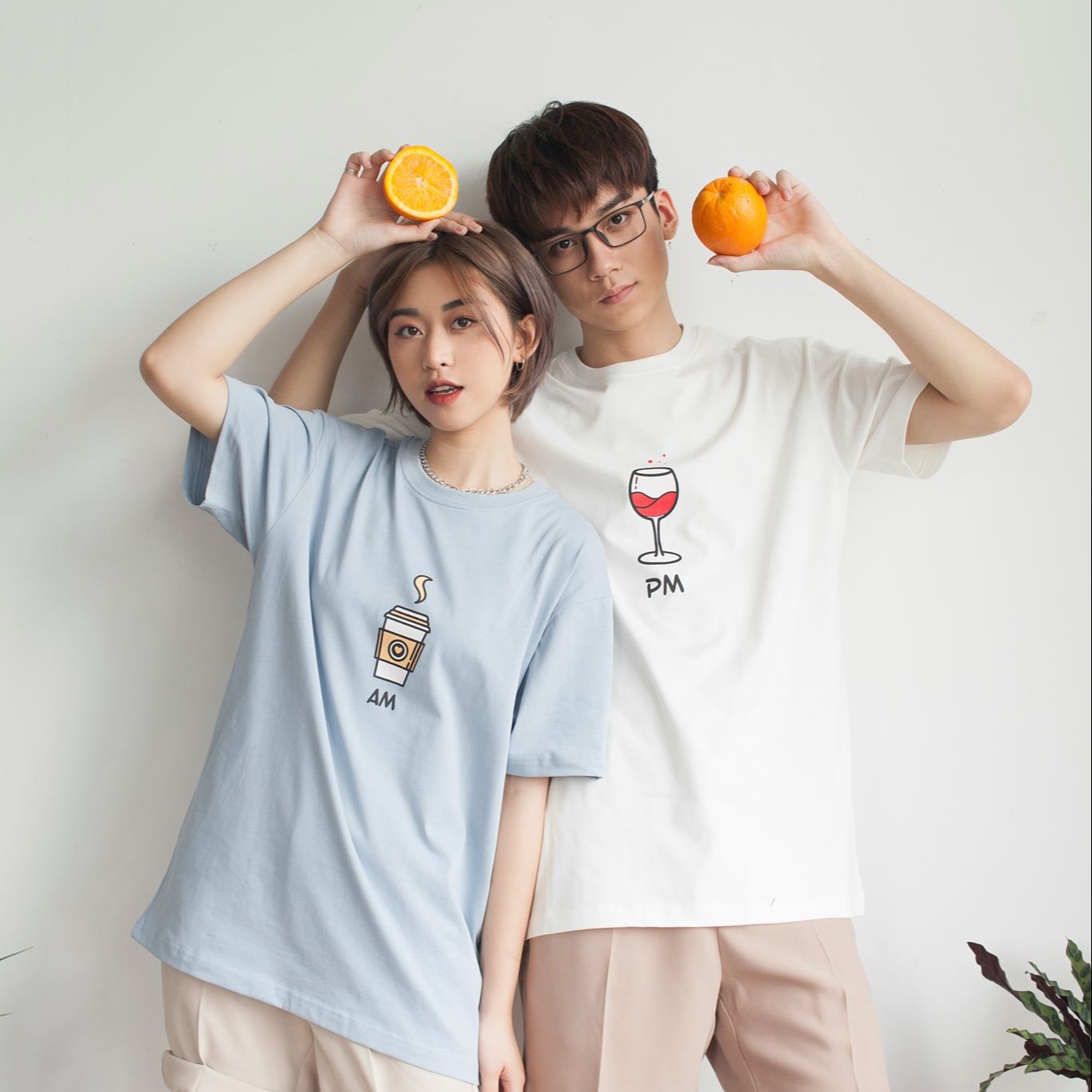 [SALE 70%] Áo phông đôi họa tiết LOOK COFE WINEE TEE