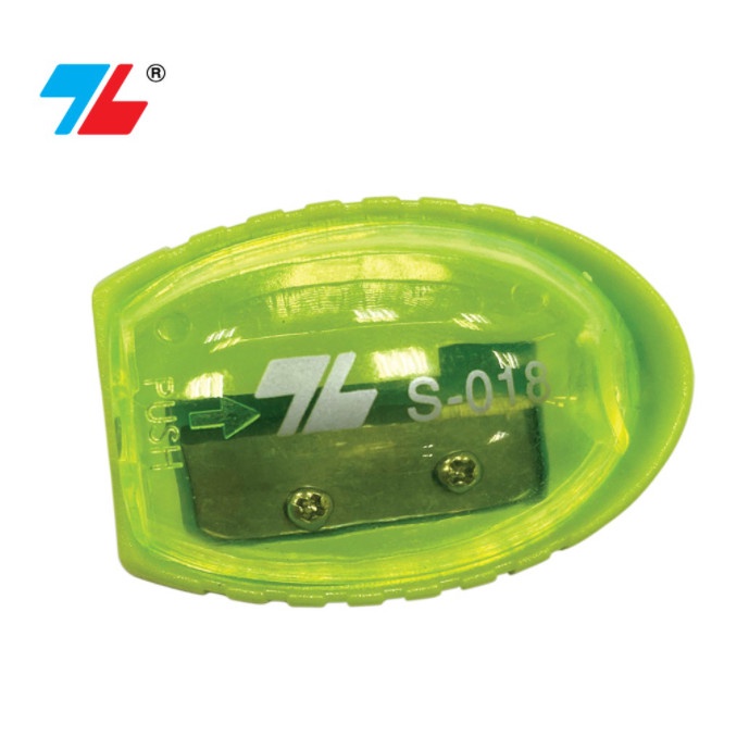 Chuốt chì phi thuyền Thiên Long S-018 làm bằng thép không gỉ, sắc bén