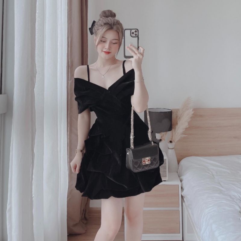 Đầm nhung đỏ bẹt vai cao cấp Leona Dress