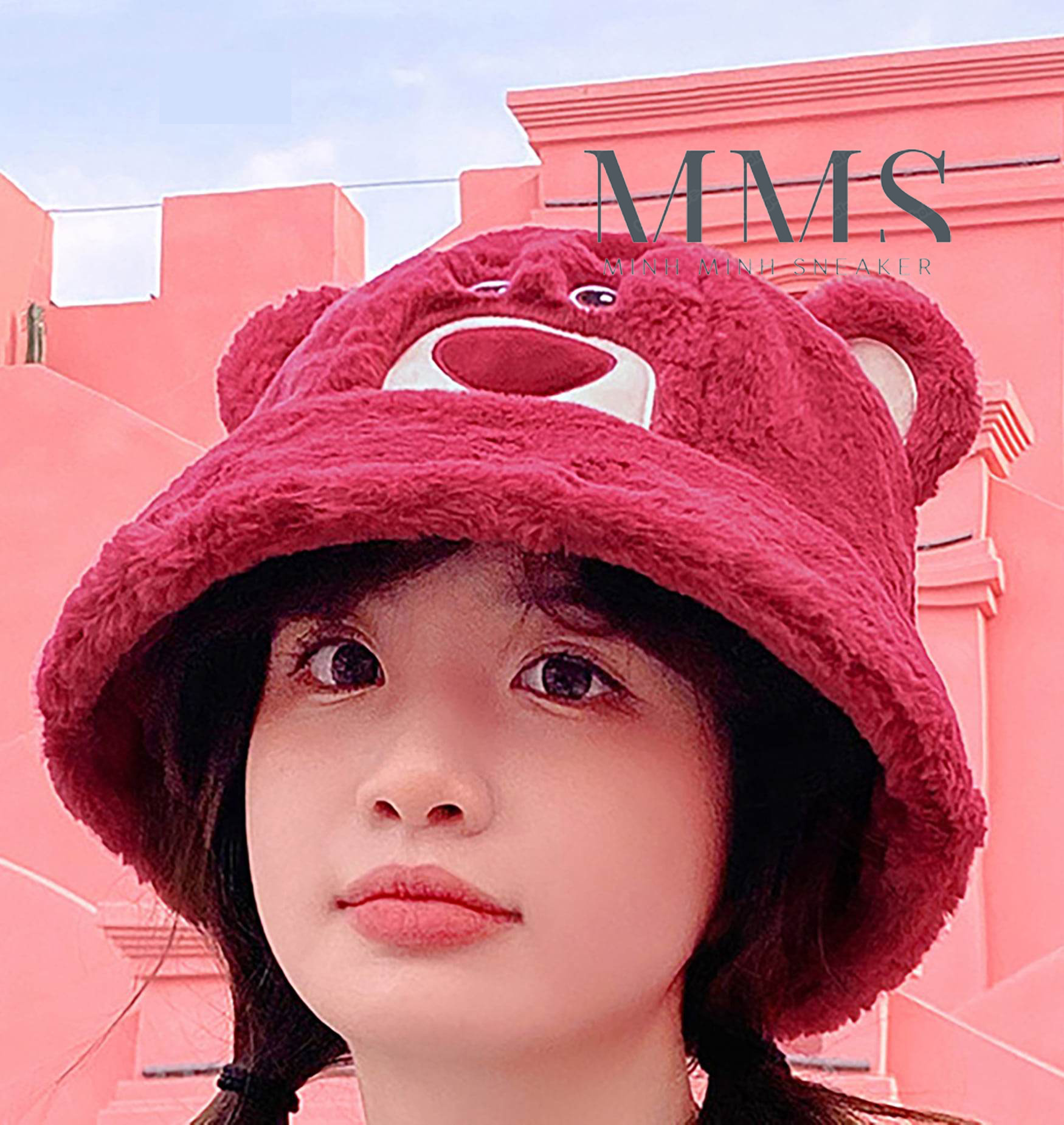 Super Pretty strawberry bear bucket