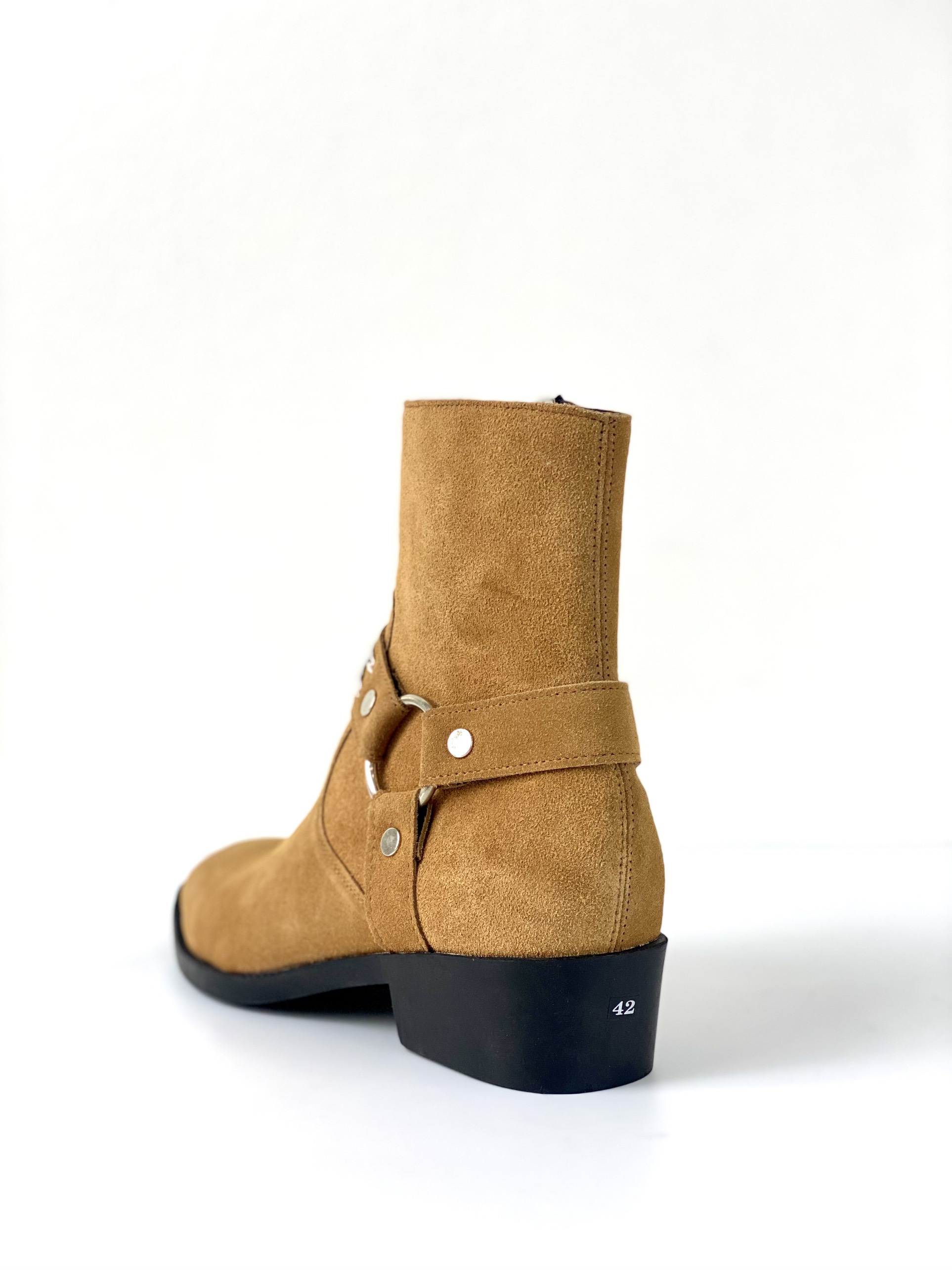 [2 Màu] Harness boots da lộn quai xichs