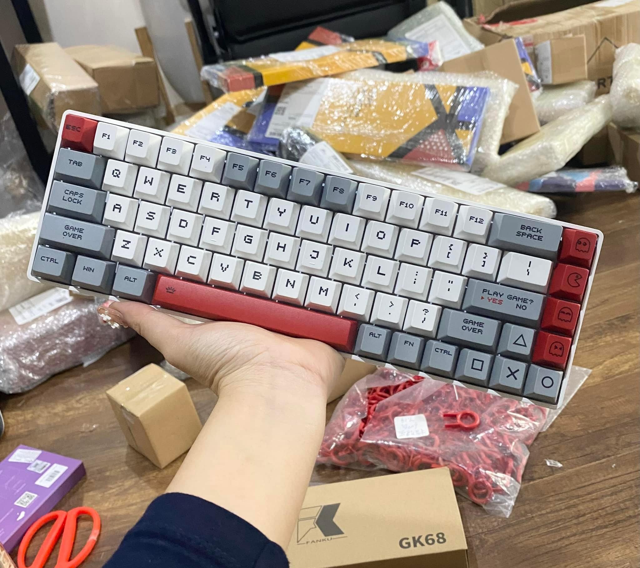 Keycap RETRO 8 BIT Thick PBT Dyesub 114 Phím Cherry Profile 88PC