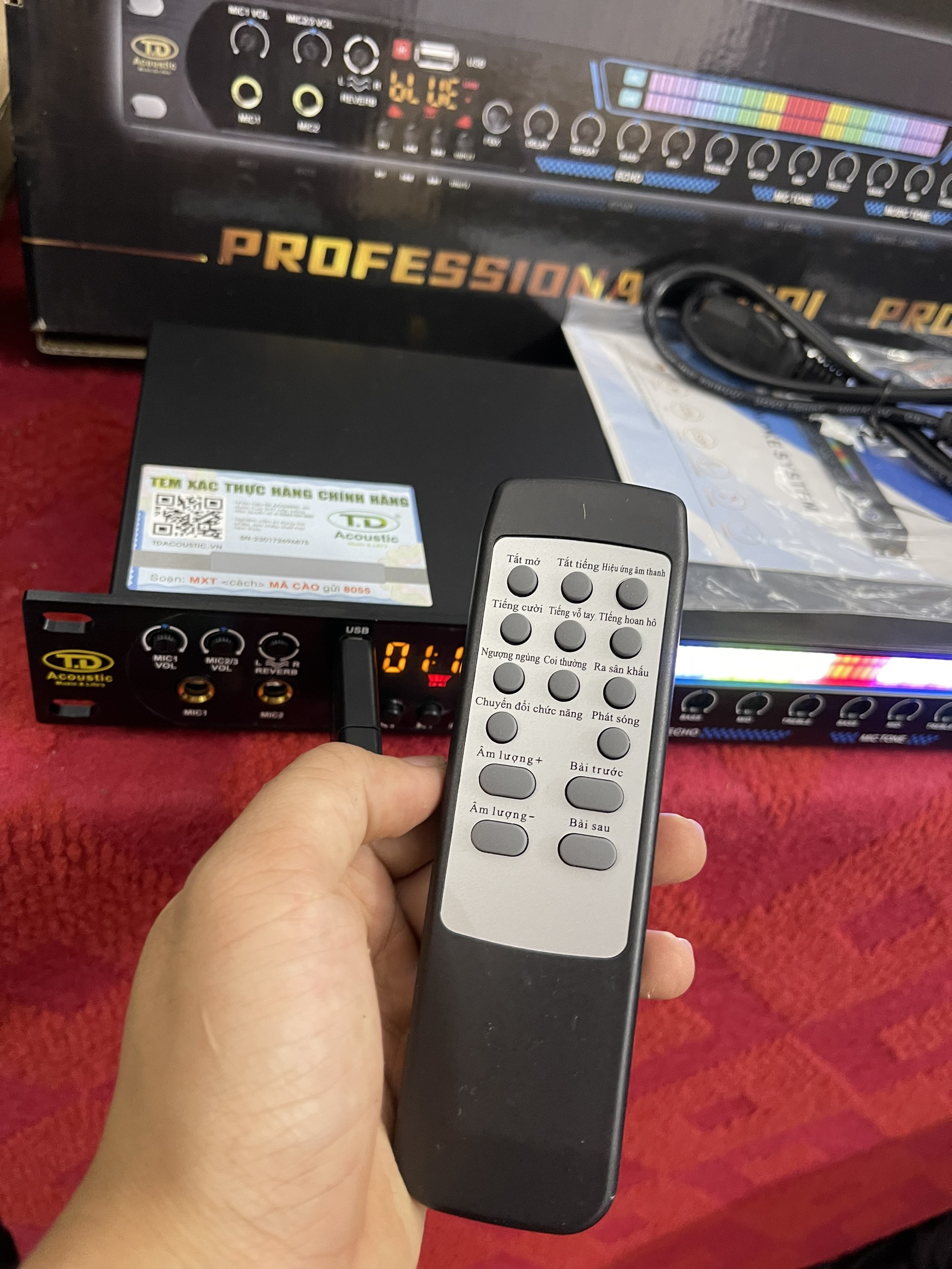 Vang Cơ Chống hú TD K30 Plus.