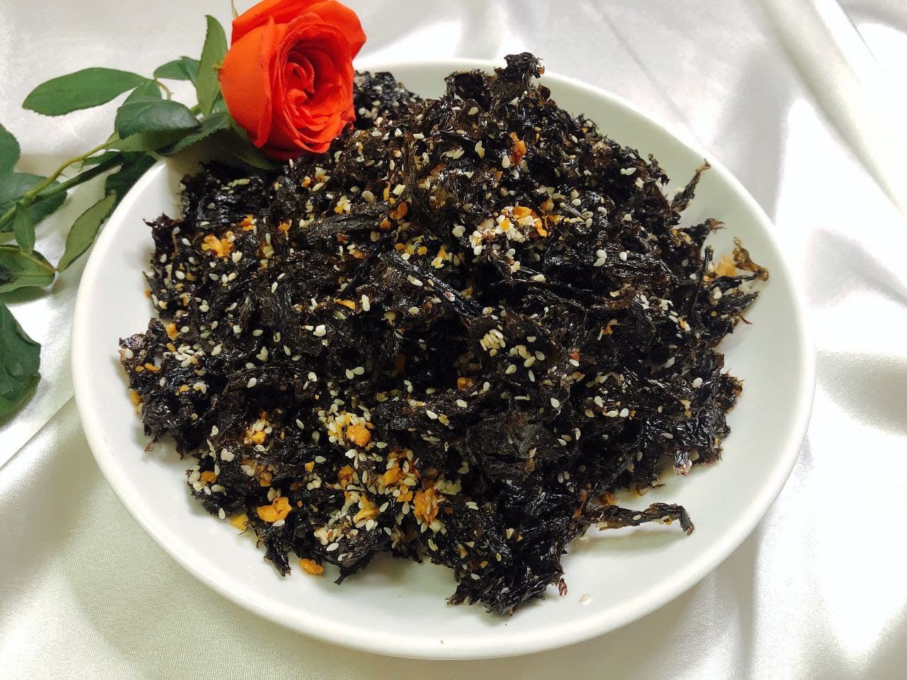 [HCM]Rong biển cháy tỏi 100gr