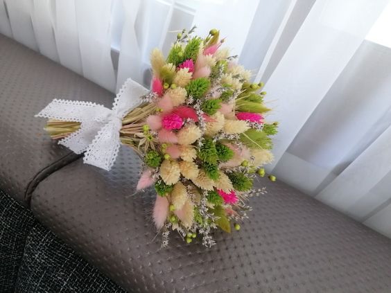 hoa khô trang trí - cỏ đuôi thỏ ( 10 bông )