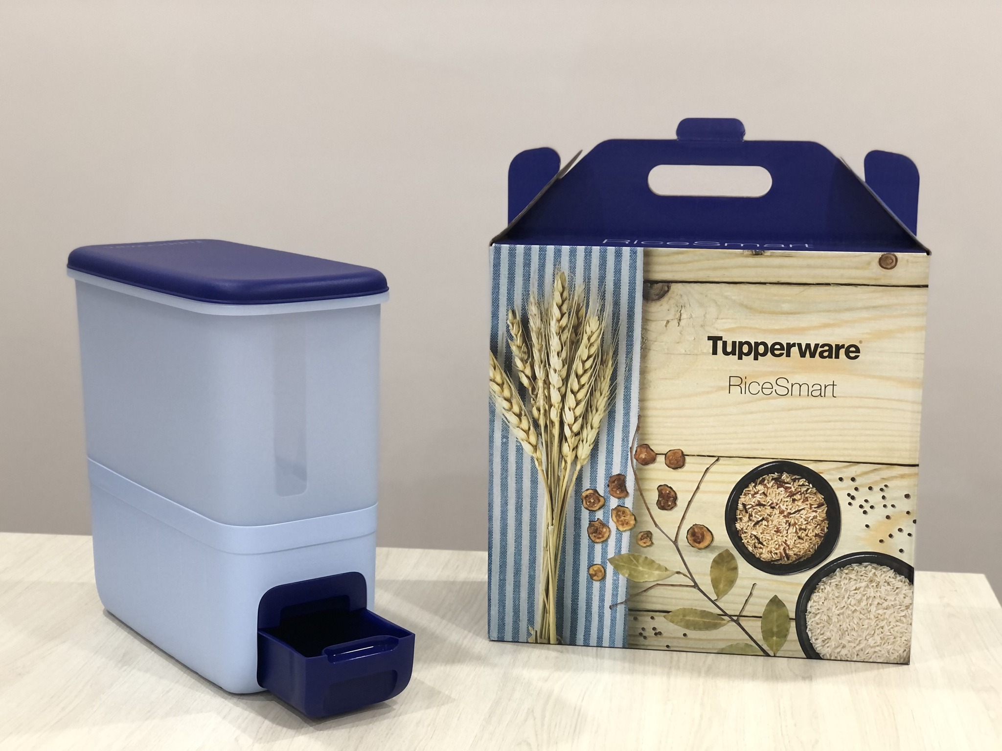 Thùng Gạo Tupperware Rice Smart Junior 10kg