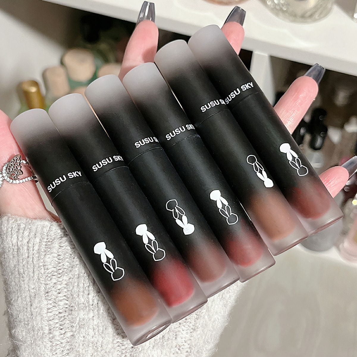 [HCM] Son lì Mềm Mịn Như Nhung Chống Thấm Nước Chống Khô Môi Lâu Trôi Son TyHome