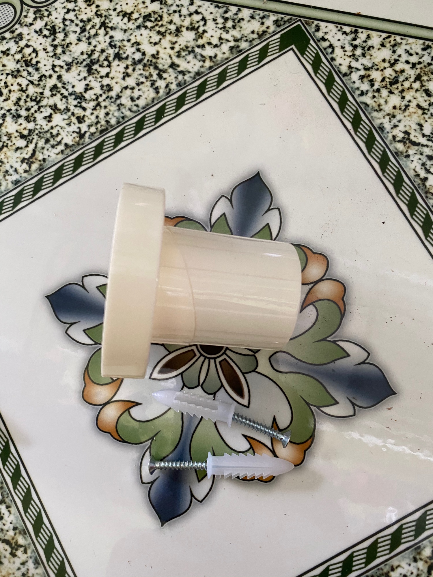 Đui đèn bắt tường, đuôi đèn e27