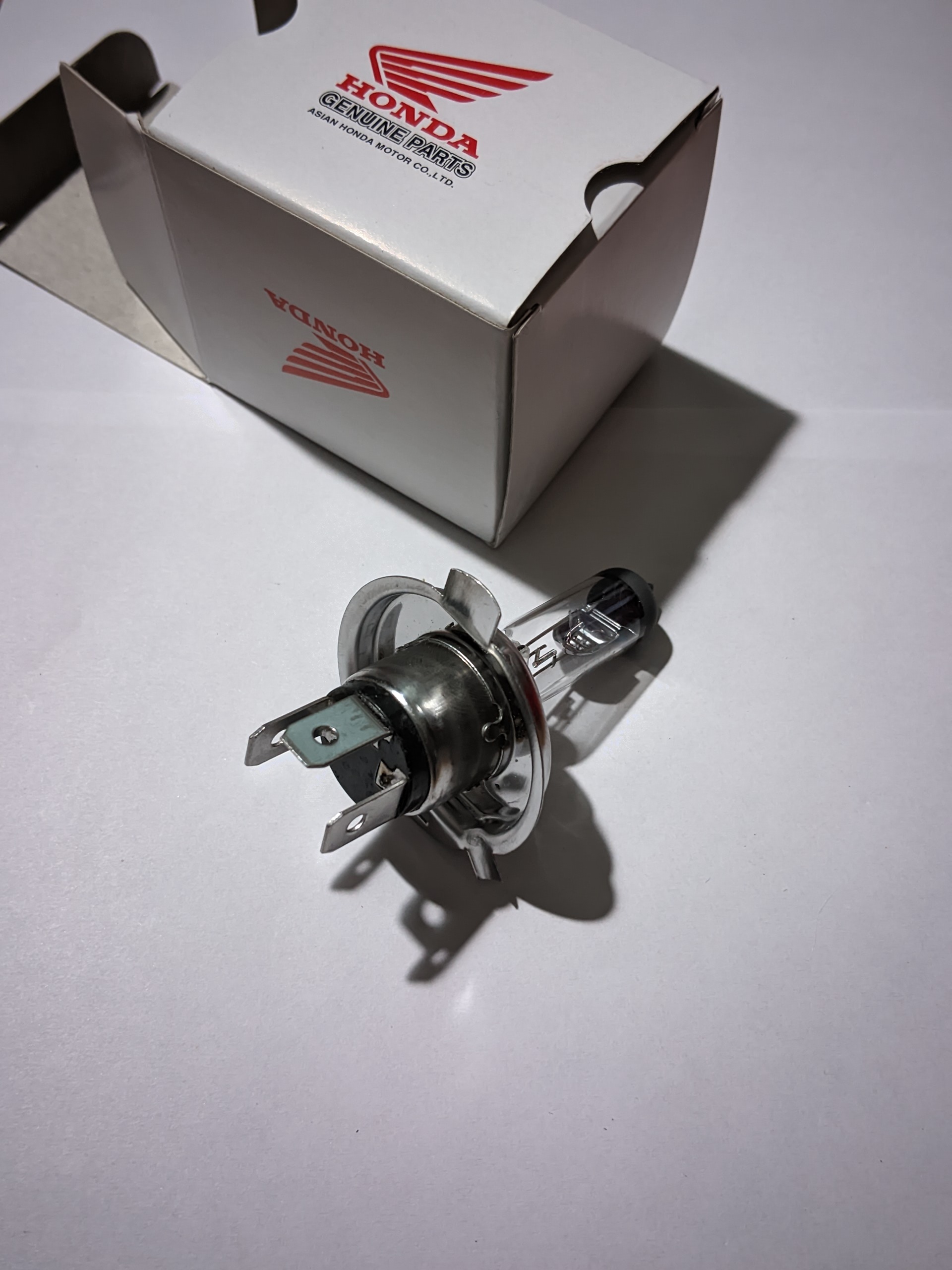 Bóng đèn pha xe Honda Wave , Air Blade , Vision / Bóng 3 chân