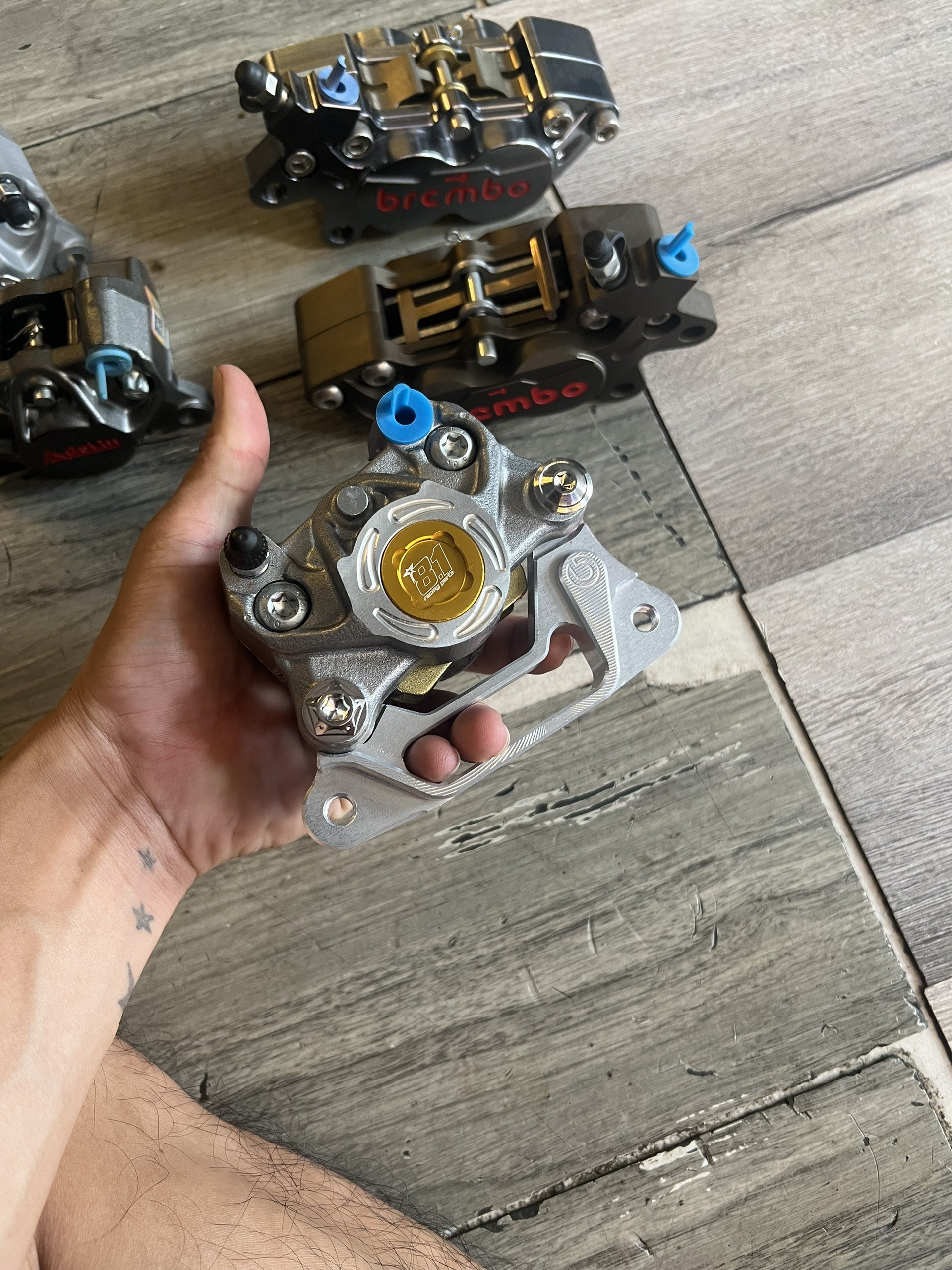 HEO 81 PHÂY 2 PISS PASS NHÔM CNC.
