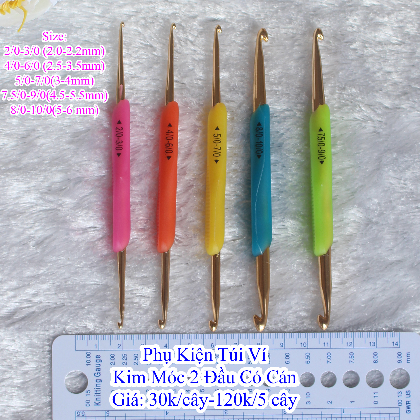 Double-Headed Crochet Needle with Handle