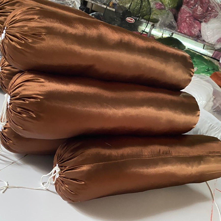 Gối ôm, gối kê chân nhiều màu spa chất lụa cao cấp dài 70cm