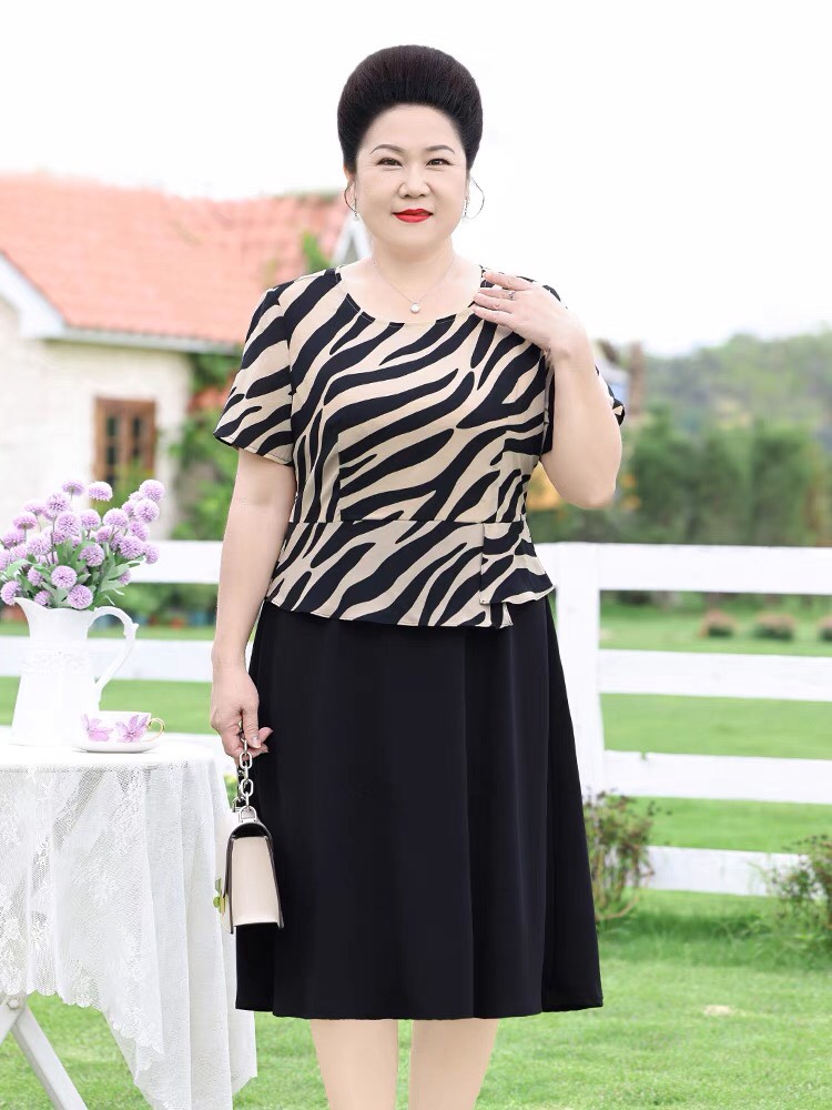 Đầm trung niên bigsize họa tiết sọc vằn dáng che bụng siêu đẹp - G28623
