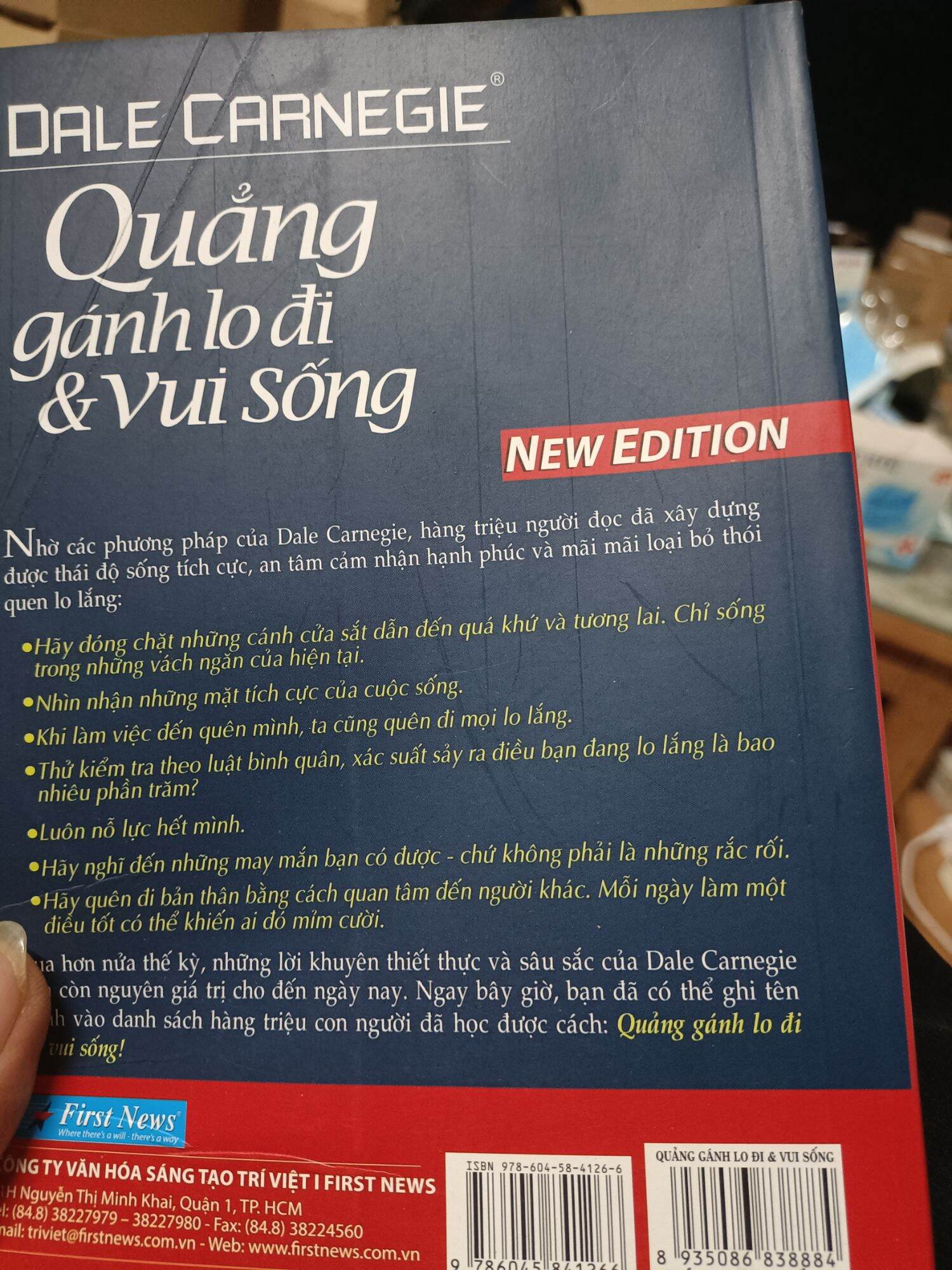 Quẳng gánh lo đi và vui sống