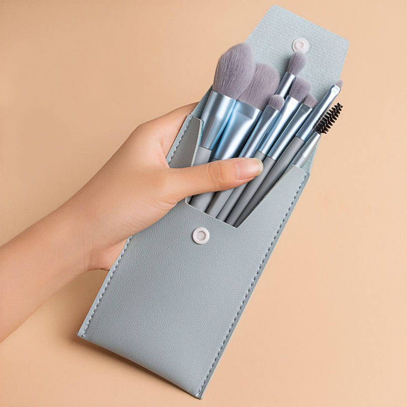 [HCM] Bộ Cọ Trang Điểm Cá Nhân 8 Cây Kèm Bao Da