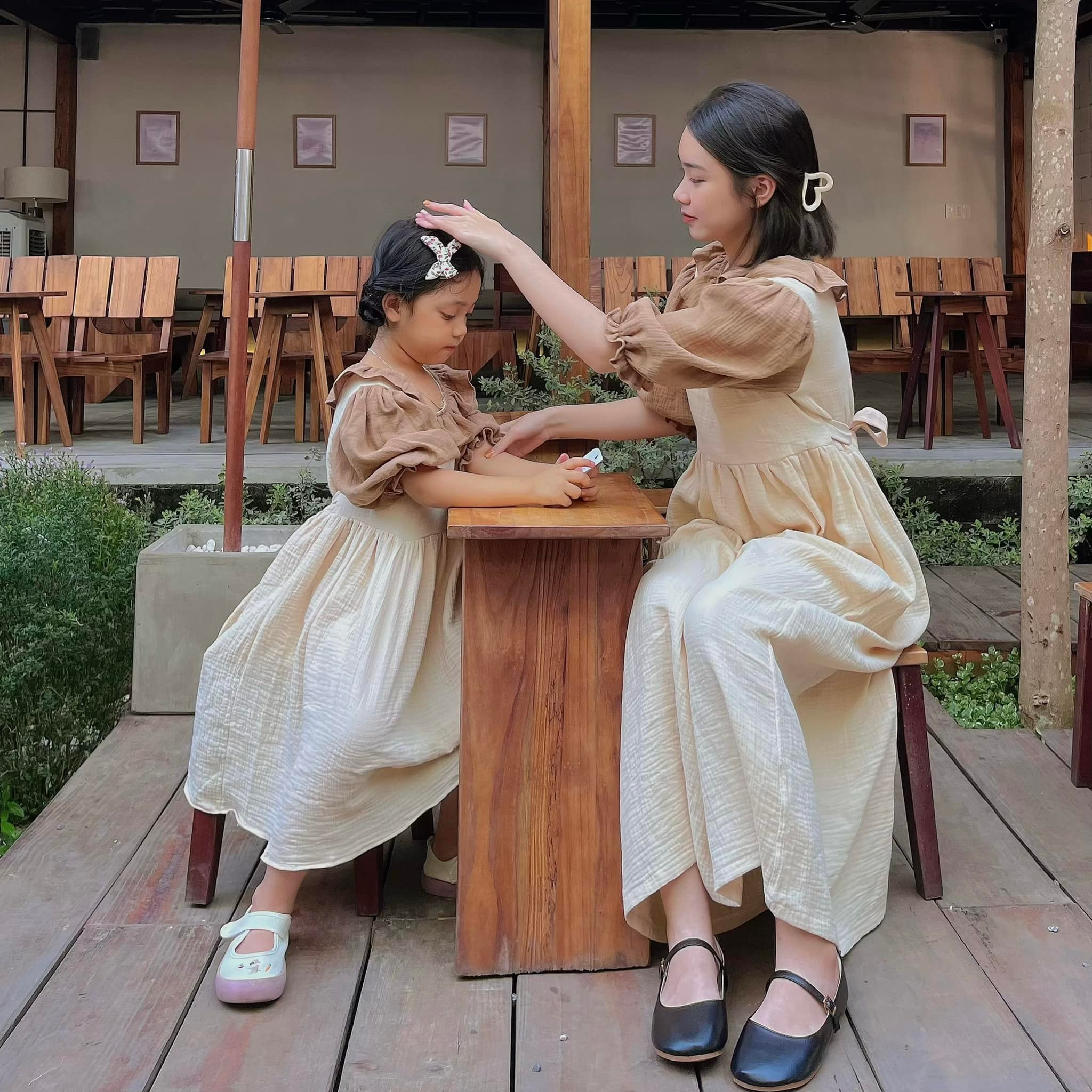 Váy Đôi Mẹ Và Bé