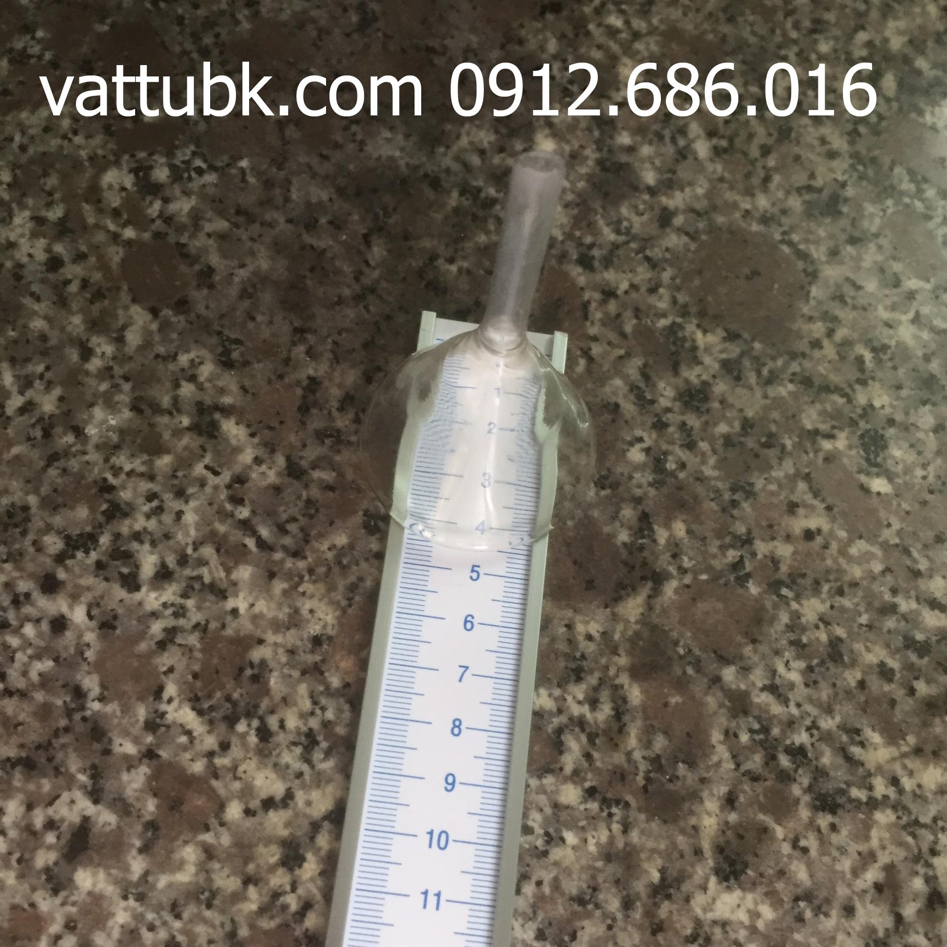 Phễu thủy tinh cuống ngắn
