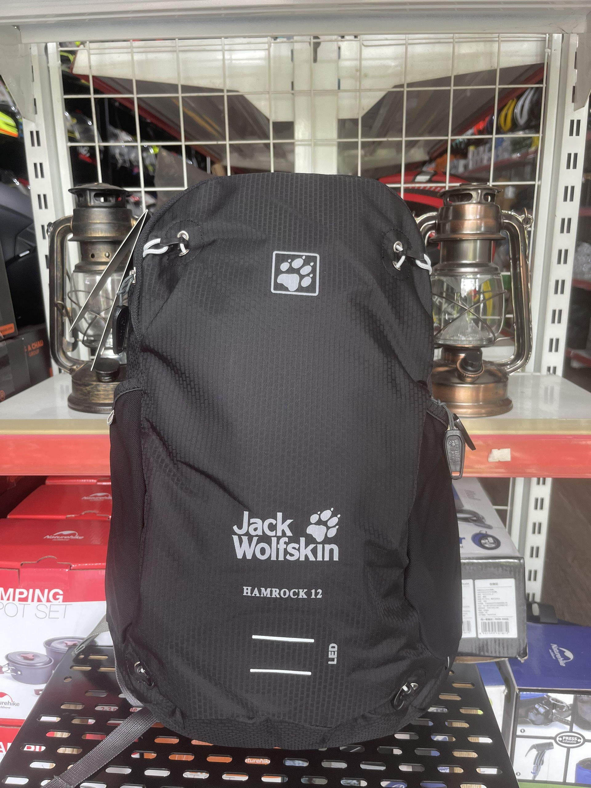 Balo leo núi Jack Wolfskin HamRock 12L