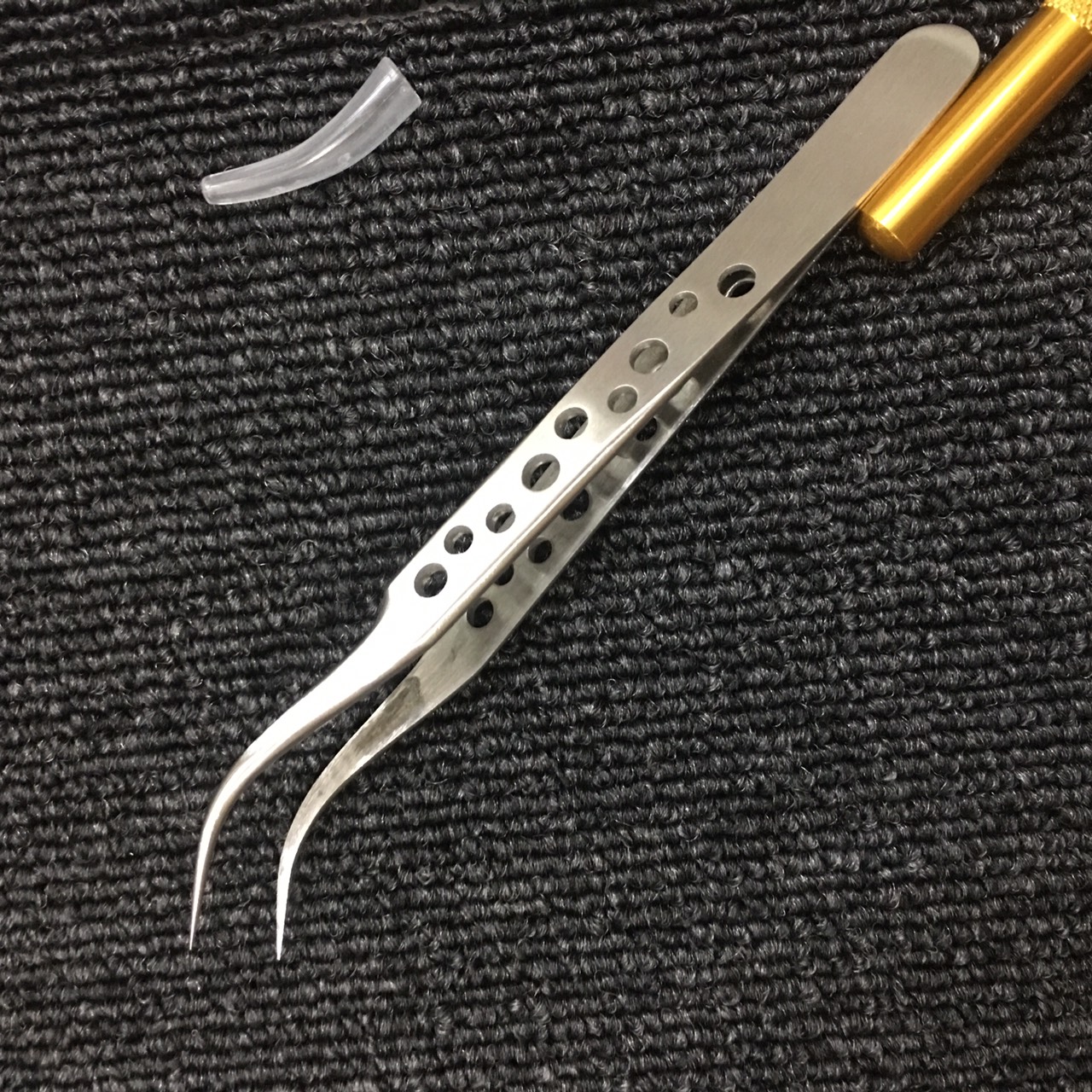 [HCM]Nhíp (panh) có lổ (mũi cong)