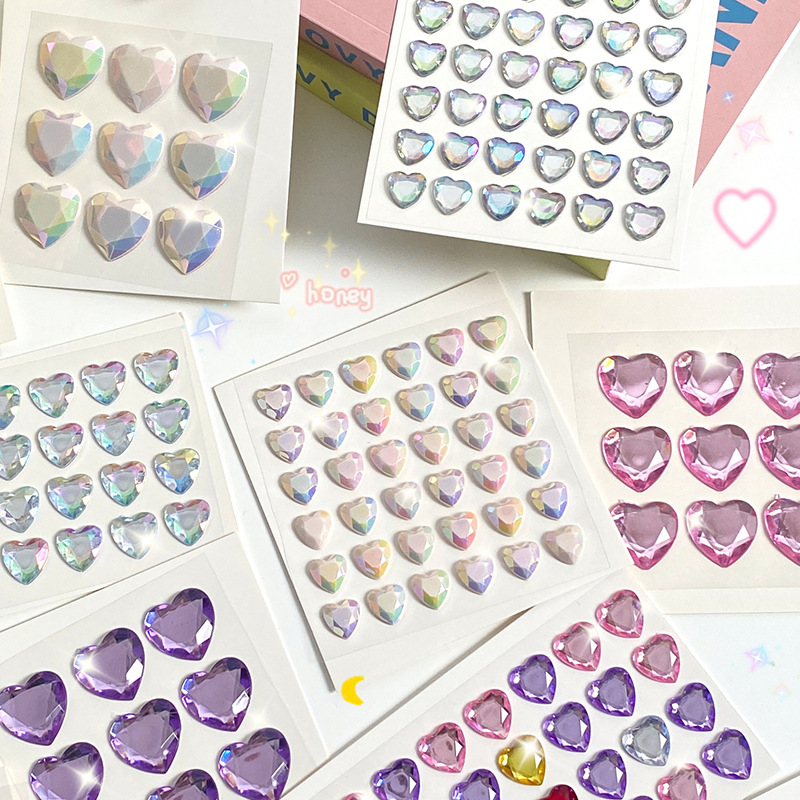 Sticker viên đá 3D hình trái tim lấp lánh
