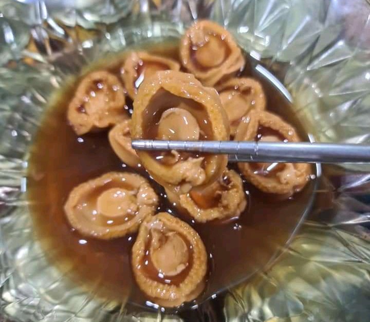 [HCM]10 Con BÀO NGƯ đóng hộp HongKong (Hộp 425g)