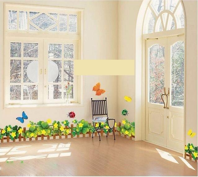 decal dán chân tường cỏ ba lá