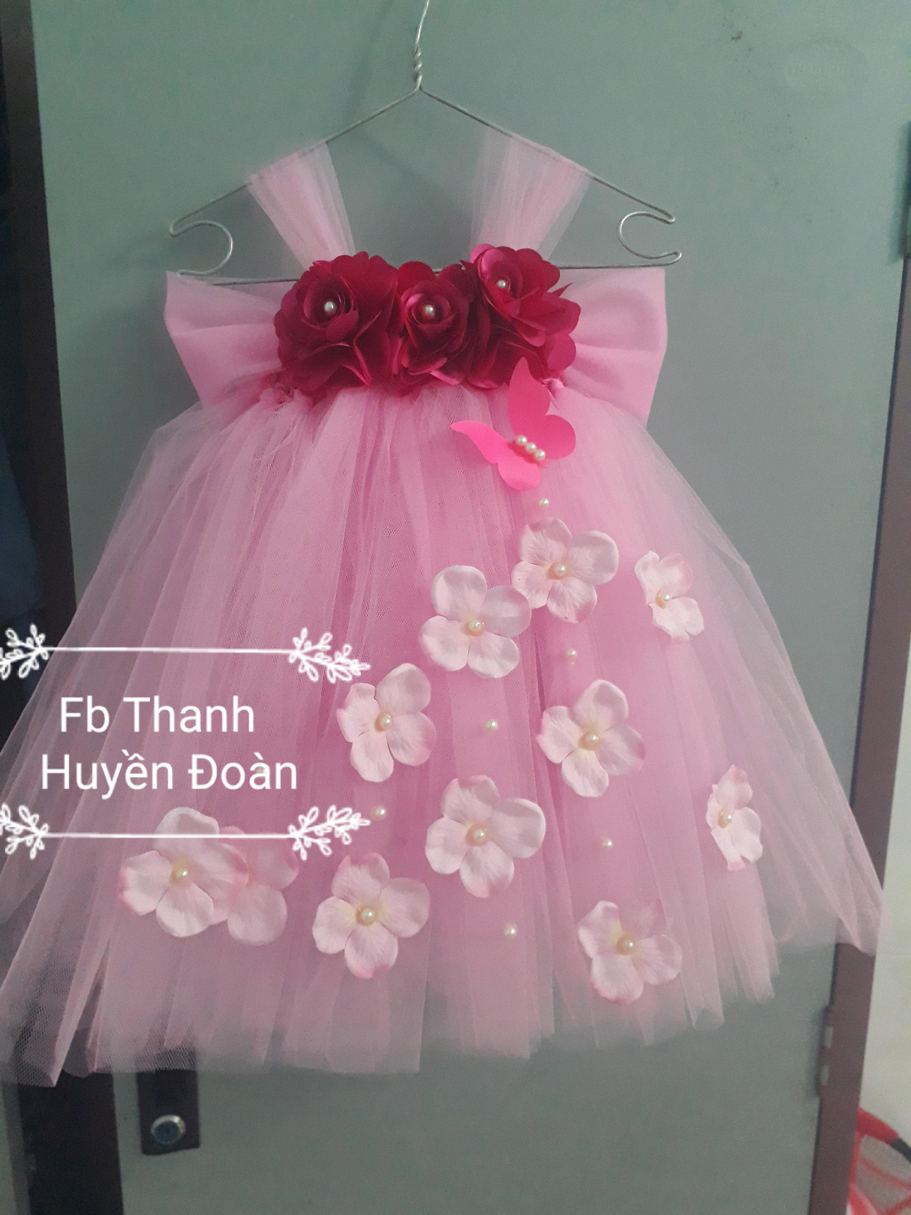 Váy Tutu Công chúa hồng trễ vai.