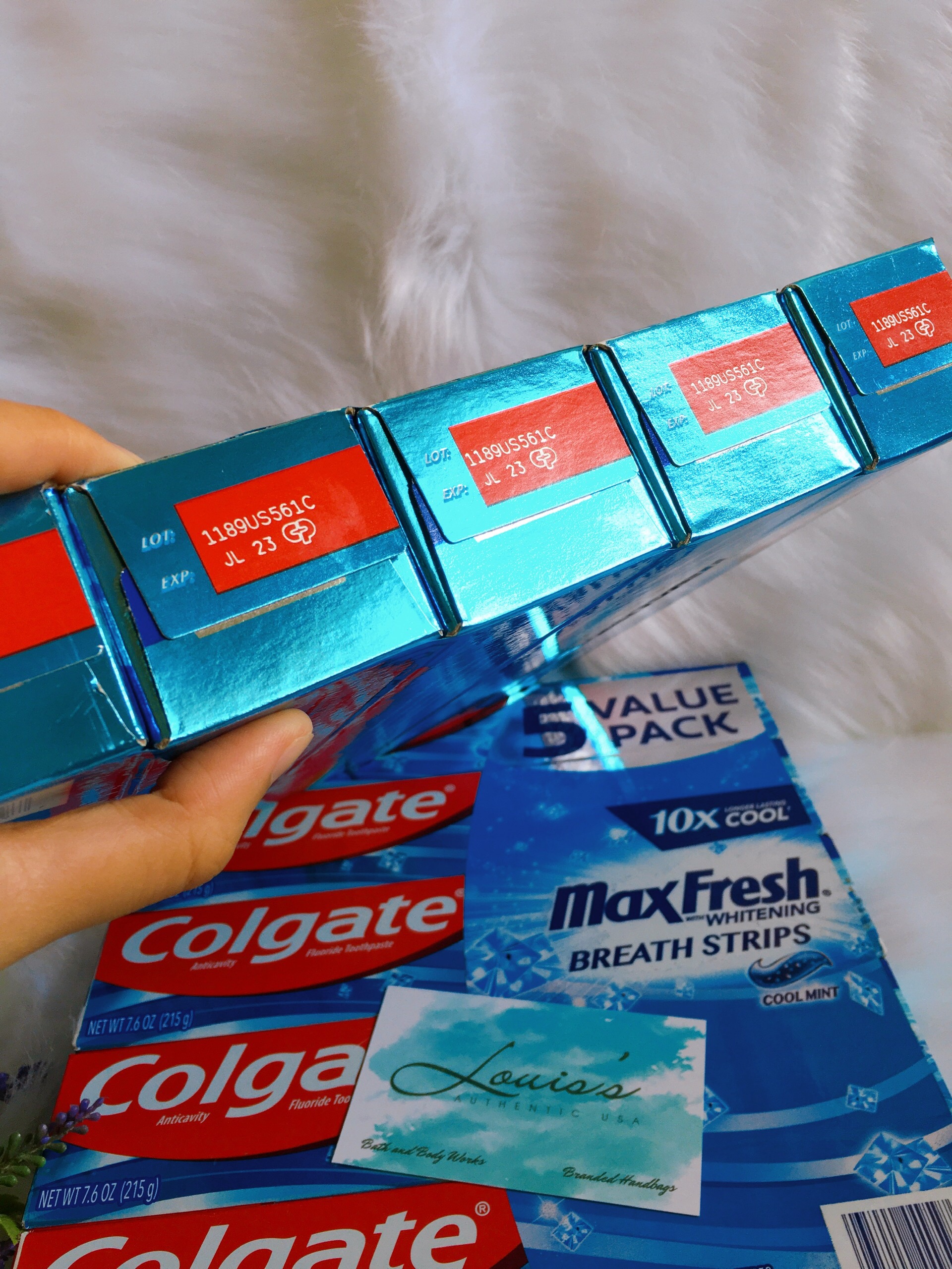 [ COLGATE MAXFRESH ] Kem đánh răng Colgate Maxfresh tinh thể the mát - Hàng Mỹ
