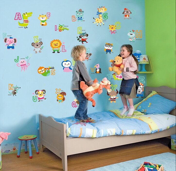 [HCM]Decal dán tường hình thú kèm chữ cái