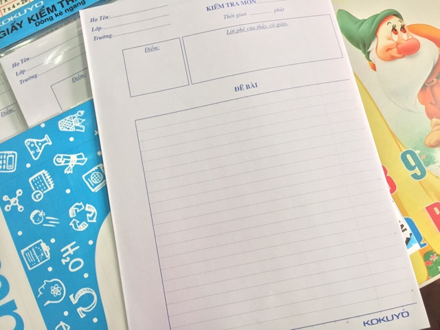 Giấy kiểm tra campus có chấm