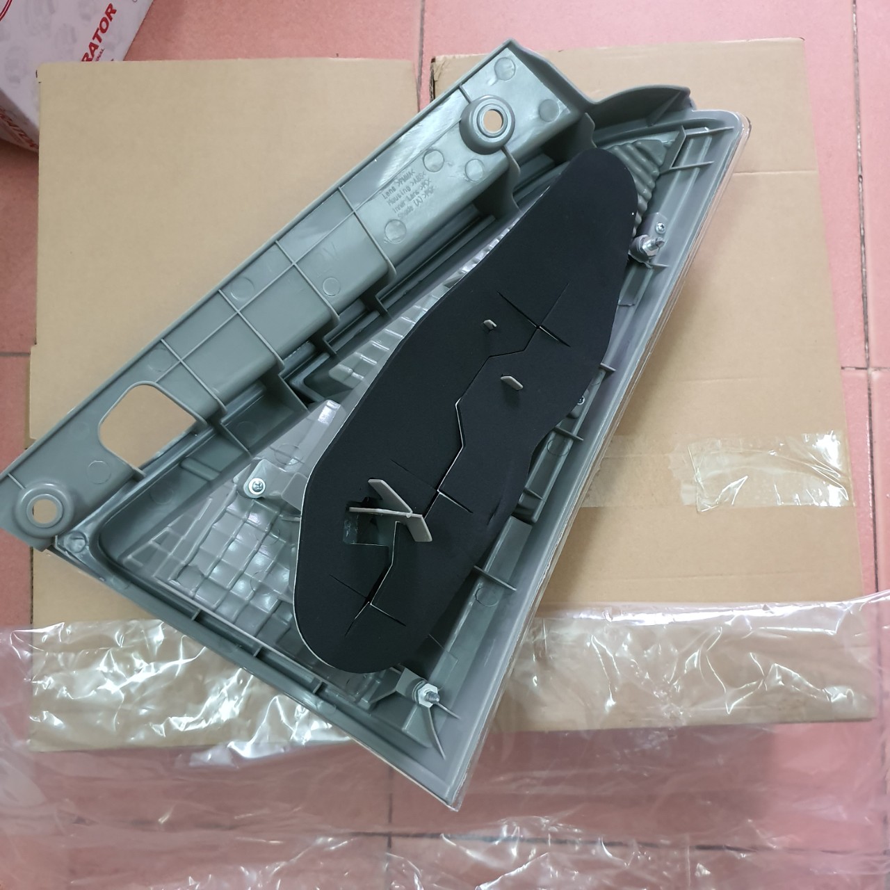 Đèn hậu innova 2008-2012 ( đơn giá bán /1 chiếc )