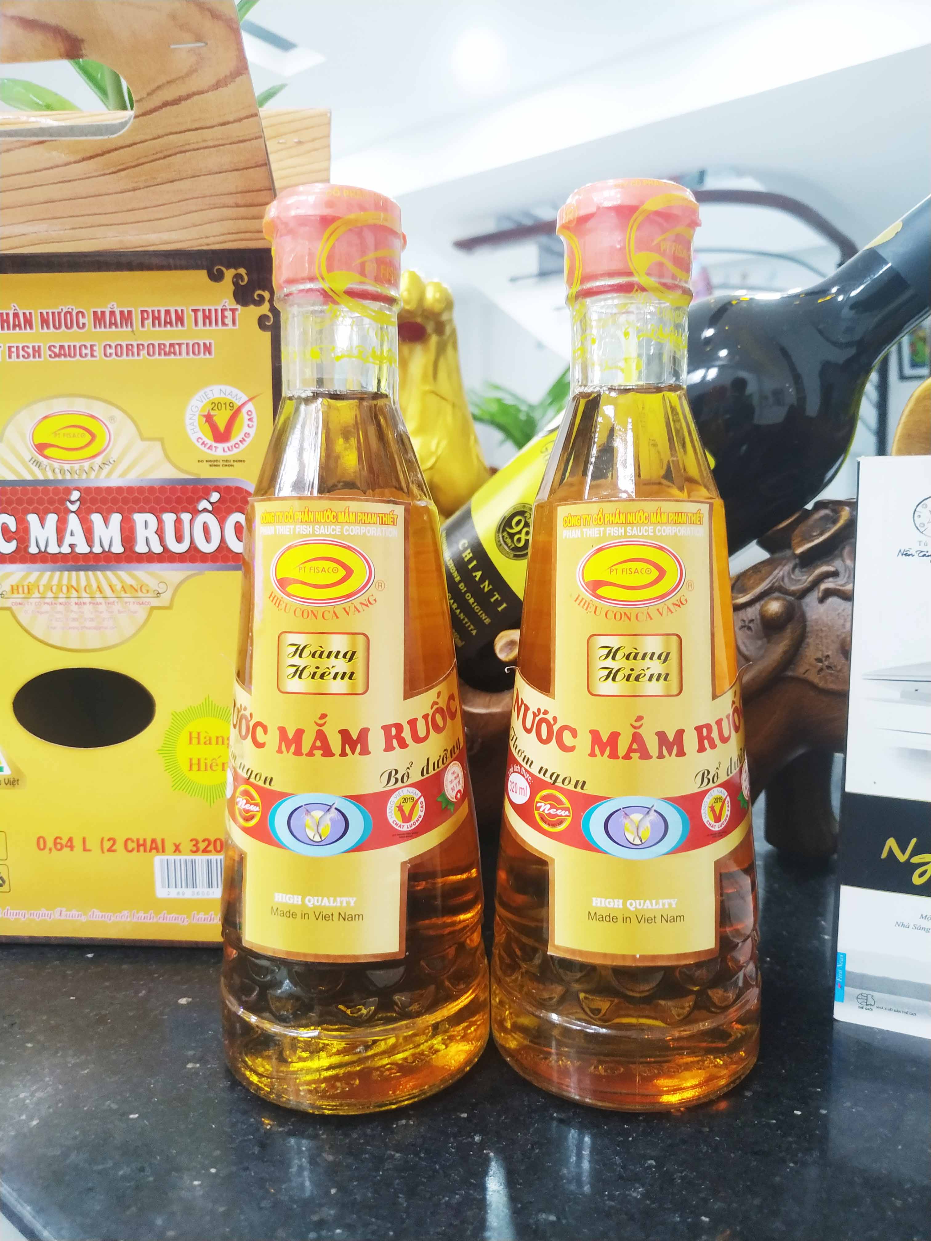 Nước mắm ruốc Con Cá Vàng - Đặc sản Phan Thiết