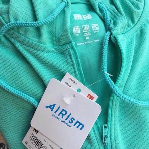 Áo chống nắng Uniqlo