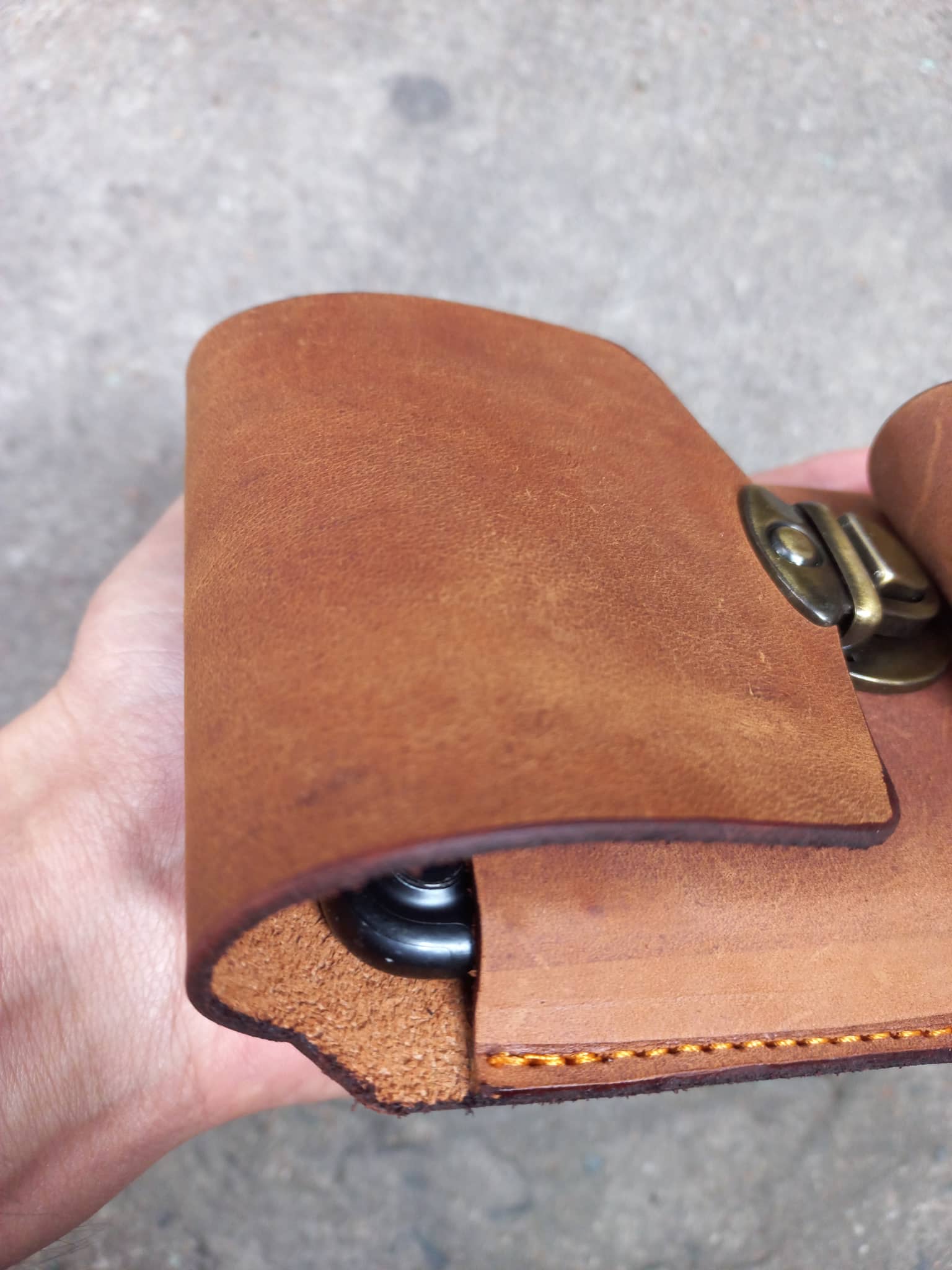 BAO DA ĐIỆN THOẠI KÈM ZIPPO ĐEO THẮT LƯNG